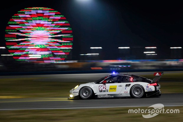 imsa-daytona-24-2016-912-porsche-team-north-america-porsche-911-rsr-michael-christensen-ea