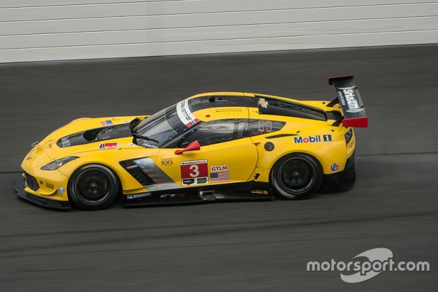 imsa-daytona-january-testing-2017-911-porsche-team-north-america-porsche-911-rsr-patrick-p